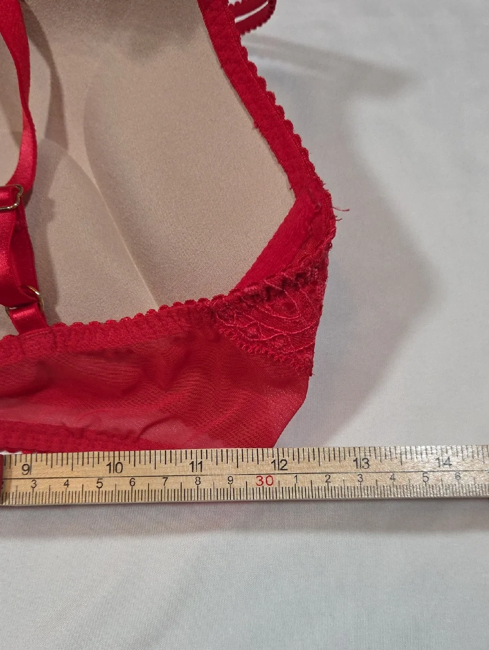 Victoria's Secret Red Lace Bombshell Plunge/Soutien-Gorge Plongeant bra Size 36B